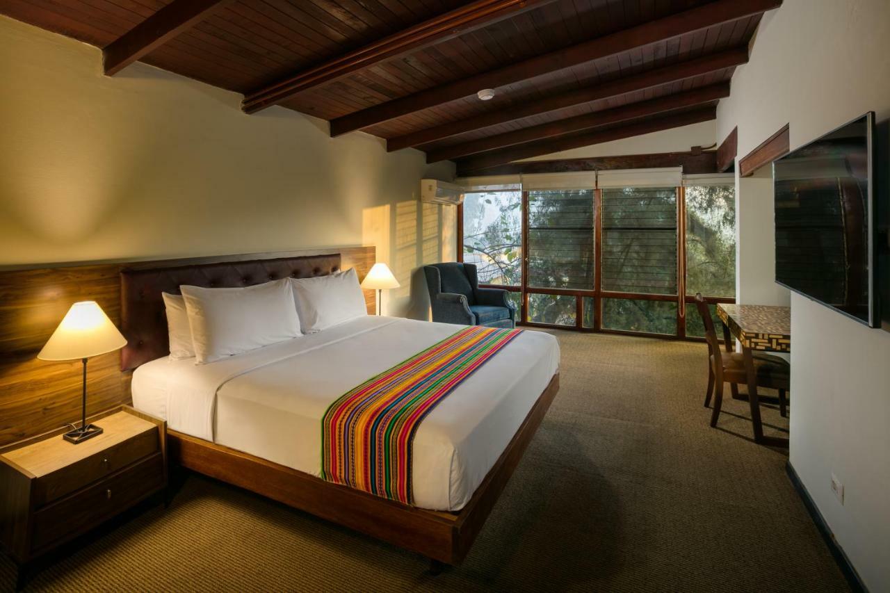 Decameron El Pueblo Resort